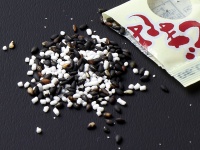 ゴマしお ヨドバシ.com - ハチ食品 ごましお 45g 通販【全品無料配達】