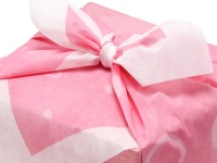 不織布風呂敷 しずく ピンク 66角 | 不織布風呂敷 柄入 | ネット