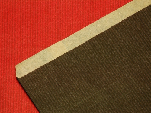 未晒地に筋の入った大きめタイプは２色