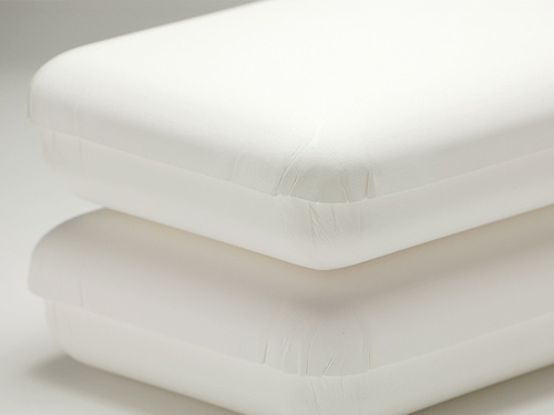 絞りプレス容器 クローズアップ