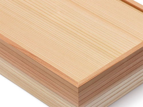 木箱 紅白杉 底板裏面の画像