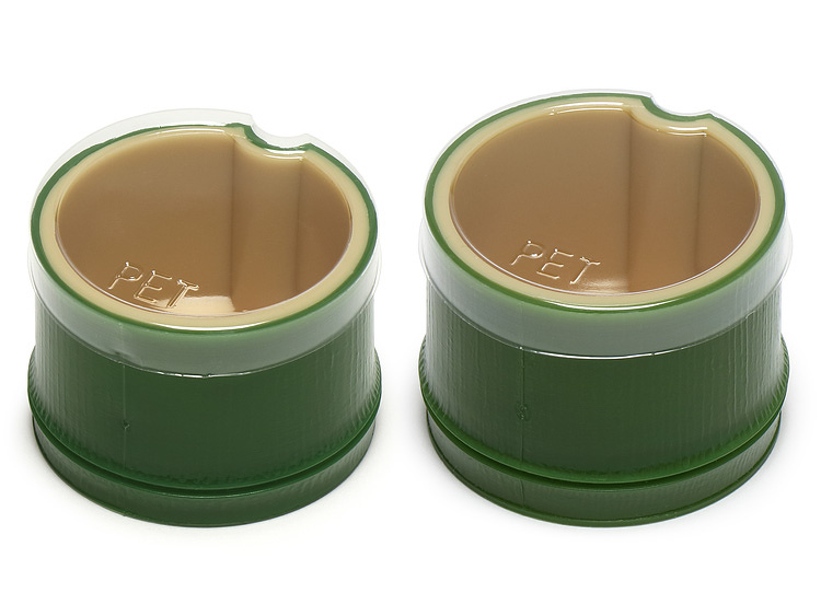 【左】00-13123-371 珍味容器 青竹ちょこ 中（直径59×高さ41mm）【右】00-13123-373 珍味容器 青竹ちょこ 大（直径62×高さ45mm）